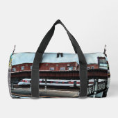 Weißer und roter Zug Duffle Bag (Rückseite)