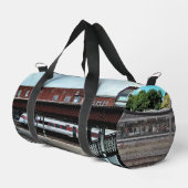 Weißer und roter Zug Duffle Bag (Rechte Ecke)