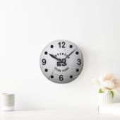 Weißer Volleyballstil mit DIY-Text Runde Wanduhr (Zuhause)