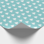 Weißer Weihnachtsbaum Ikonisches Muster Aquamarin Geschenkpapier (Ecke)
