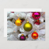 Weißer Weihnachtsbaum mit farbenfrohen Bauern Postkarte (Vorne/Hinten)