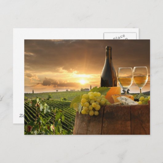 Weißer Wein mit Barrel auf Weinberg im Chianti Postkarte (Vorne/Hinten)