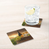 Weißer Wein mit Barrel auf Weinberg im Chianti Rechteckiger Pappuntersetzer (Vor Ort)