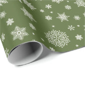 Weißer Winter Schneeflocken Grün Geschenkpapier (Rolleneckpunkt)
