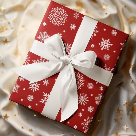 Weißer Winter Schneeflocken hell rot Geschenkpapier