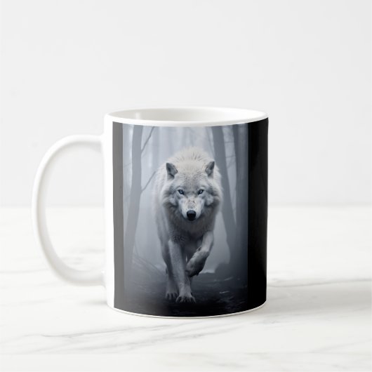 Weißer Wolf im Foggy Forest Kaffeetasse (Links)