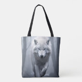 Weißer Wolf im Foggy Forest Tasche (Rückseite)