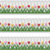 Weißer Zaun mit bunten Tulpen Aufkleber (Vorderseite)