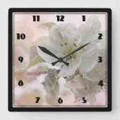 Weißes Apfelblütenfoto Quadratische Wanduhr (Vorderseite)