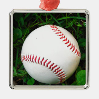 Weißes Baseball mit rotem Stich Ornament Aus Metall