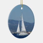 Weißes Beneteau Sloop Keramik Ornament (Rechts)