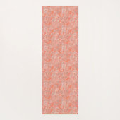 Weißes Blätter auf Orange Yogamatte (Rückseite)