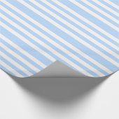 Weißes, blau gestreiftes Geschenkpapier (Ecke)