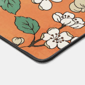 Weißes Blumendesign in Orange Schreibtischunterlage (Ecke)
