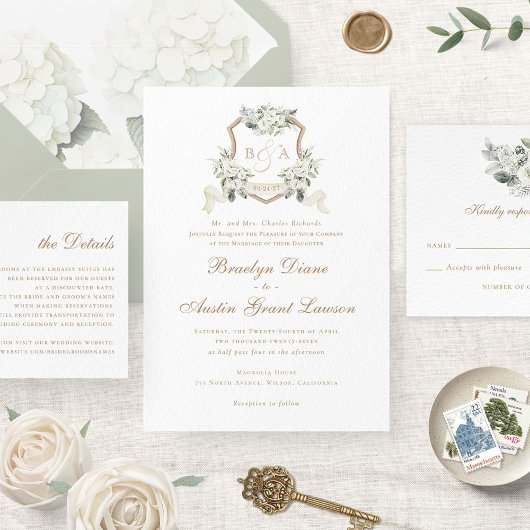 Weißes Blumengrün Sage Monogram Wappen Hochzeit Einladung