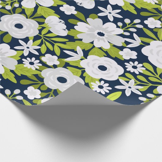 Weißes botanisches Muster Geschenkpapier (Ecke)