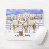 Weißes Cremello Quarter Pferde im Schnee Mousepad (Mit Mouse)