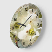 Weißes Dogwood-Blume Große Wanduhr (Winkel)