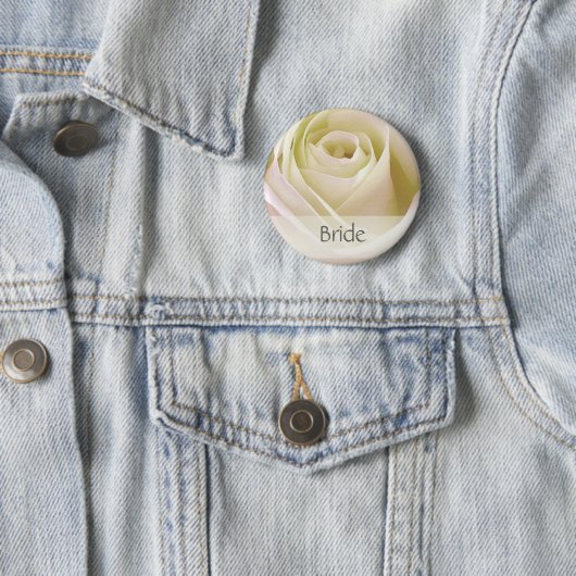 Weißes doppeltes Rose Braut-Button Button (Beispiel)