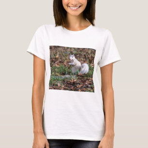 Weißes Eichhörnchen von Brevard T-Shirt