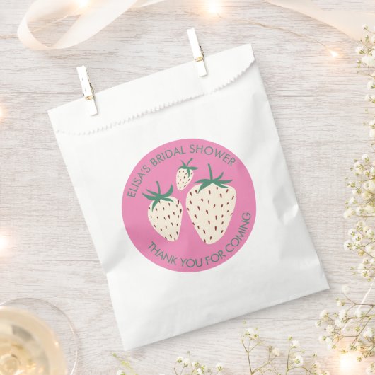 Weißes Erdbeeren Pineberry BRAUTPARTY Custom Geschenktütchen (Ausgeschnitten)