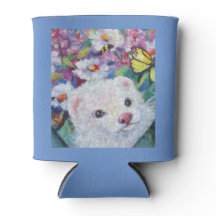 Weißes Frettchen und Blume kälter