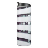 Weißes Gebäude Thermosbecher (Nach rechts gedreht)