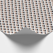 Weißes Gittervolumen, brauner Hintergrund. Geschenkpapier (Ecke)