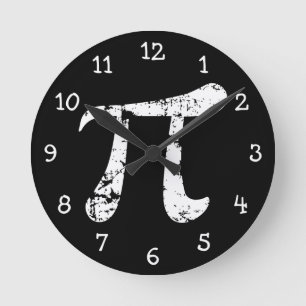 Weißes Grunge-Pi-Symbol Runde Wanduhr