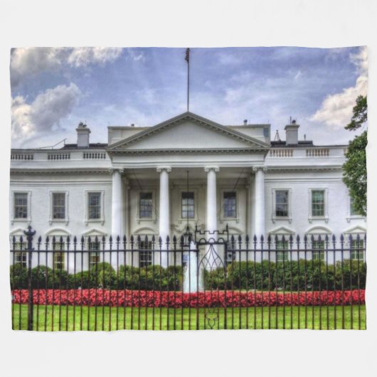 WEISSES HAUS FLEECEDECKE (Vorderseite (Horizontal))