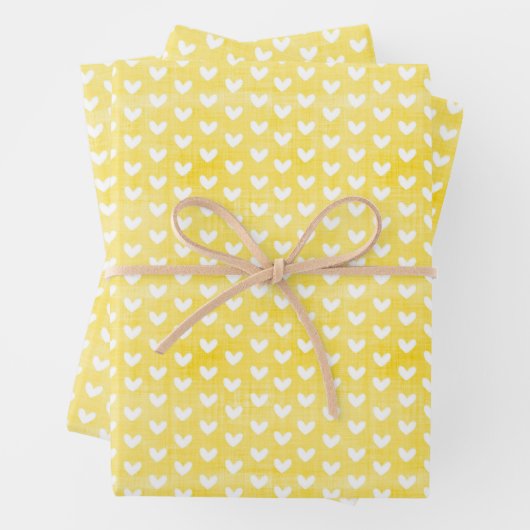 Weißes Herz auf hellgelben Leinen Geschenkpapier Set (Beispiel)
