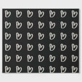 Weißes Herz auf schwarzem Papier Geschenkpapier (Flach)