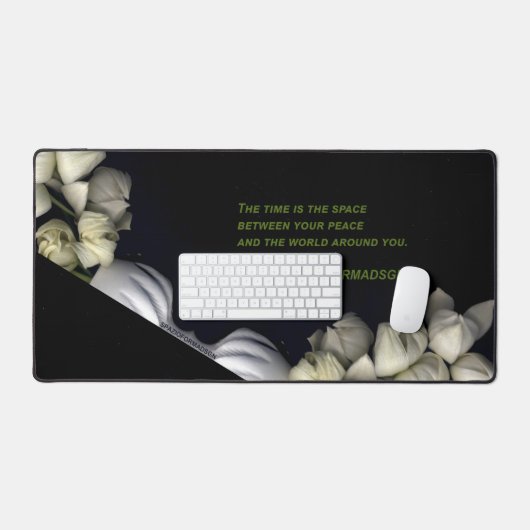 "Weißes Herz in schwarz vom Mond" & Zeit Schreibtischunterlage (Tastatur & Maus)