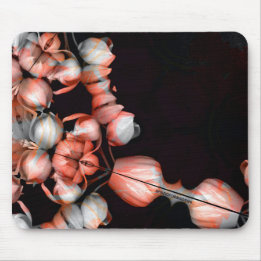 "Weißes Herz in Schwarz von der Sonne" Mousepad