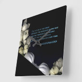 "Weißes Herz schwarz vom Mond" & Zukunft Quadratische Wanduhr (Winkel)