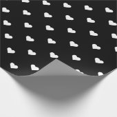 Weißes Herzmuster im schwarzen Lech Geschenkpapier (Ecke)