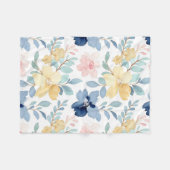 Weißes Hintergrundbild Wasserfarben Blumendesign Fleecedecke (Vorderseite (Horizontal))
