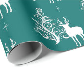 Weißes Hirsch mit stilisierten Bäumen in Grün und Geschenkpapier (Rolleneckpunkt)