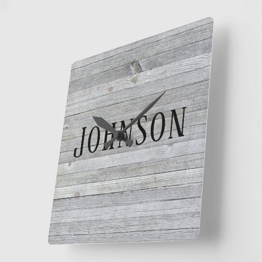 weißes Holz mit Familiennamen Quadratische Wanduhr (Winkel)