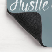 Weißes Hustel und Herztypografie Mousepad (Ecke)