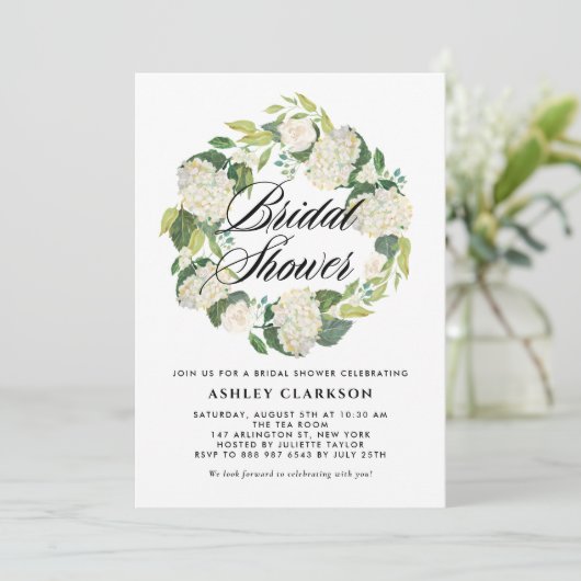 Weißes Hydrangea-Brautparty Einladung (Stehend Vorderseite)