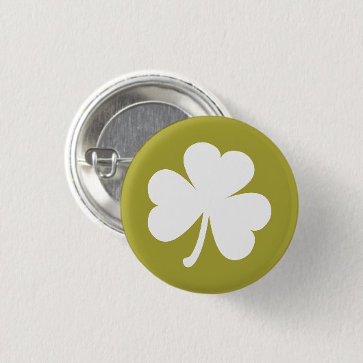 Weißes irisches Kleeblatt über rustikales Gold Button (Vorne & Hinten)