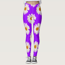 Weißes Jasmin auf neuntem lila Hintergrund