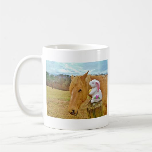 Weißes Kaninchen und blutgelbes Pferd Kaffeetasse (Links)