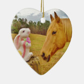 Weißes Kaninchen und Gelbes Pferd Keramik Ornament (Rechts)