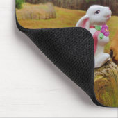Weißes Kaninchen und Gelbes Pferd Mousepad (Ecke)