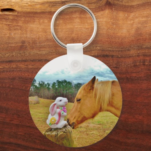 Weißes Kaninchen und Gelbes Pferd Schlüsselanhänger (Vorderseite)