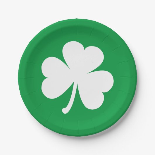 Weißes Kleeblatt zum irischen Grünen St. Patrick's Pappteller (Vorderseite)