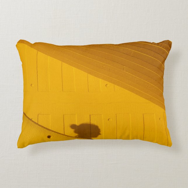 Weißes Kunststoffblech Dekokissen (Vorderseite)