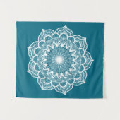 Weißes Mandala auf blauem Hintergrund Klein Wandteppich (Vorderseite (Horizontal))